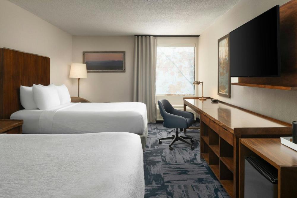 Double Room with Two Double Beds interior